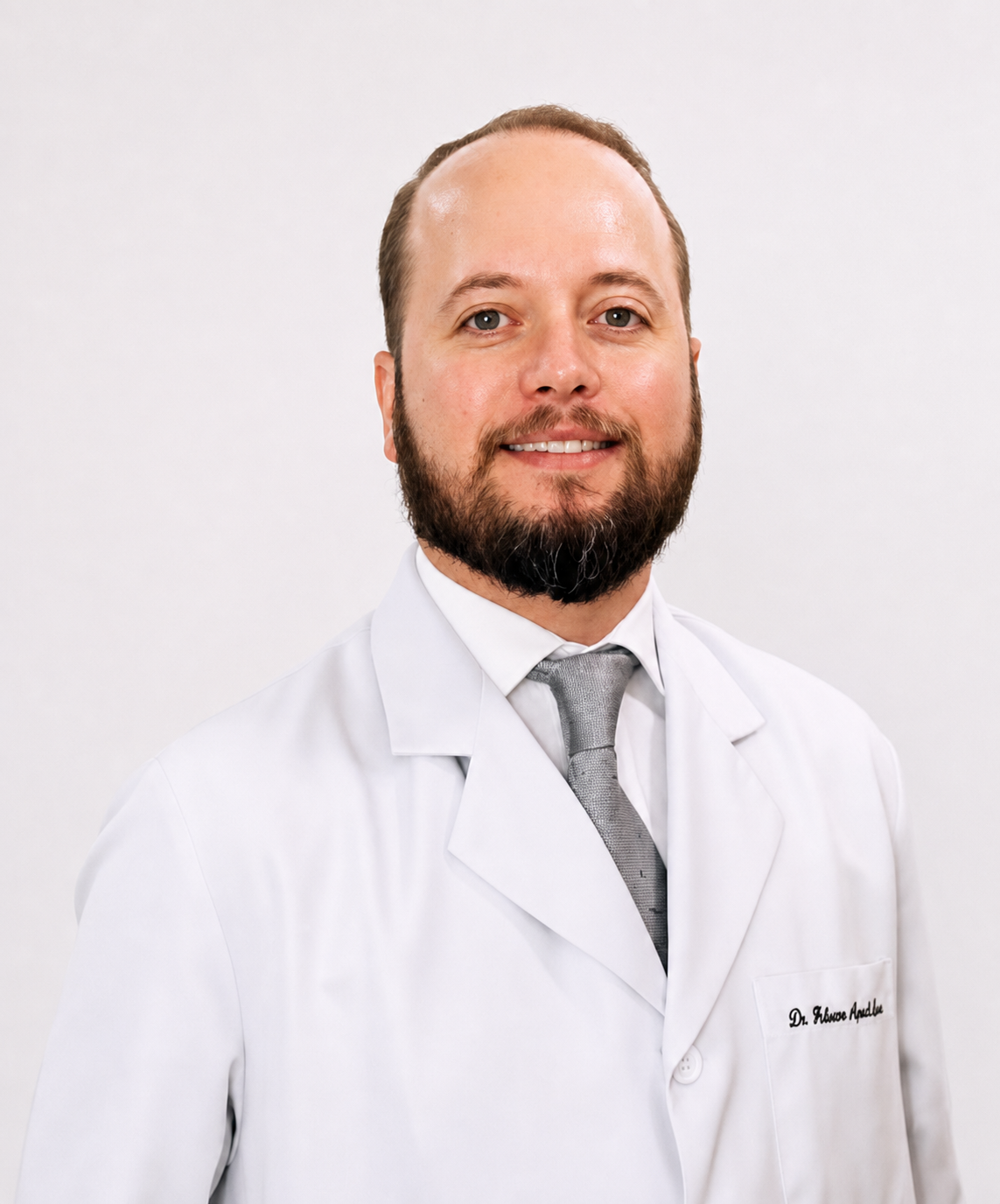 Dr. FABIANO NAPOLI BORGES